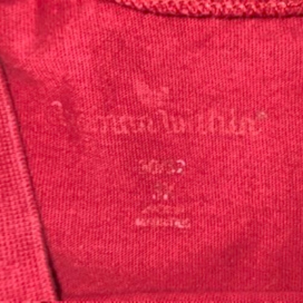 Plus Size Woman's mock t neck RED - Picture 2 of 2